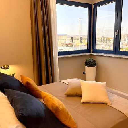 Lägenhet Darsena Luxury